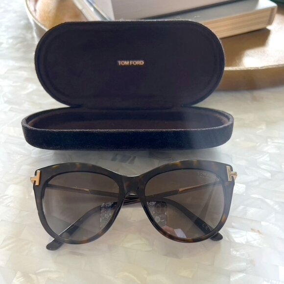 Tom Ford 56mm Polorized Cat Eye Sunglasses - Picture 2 of 8